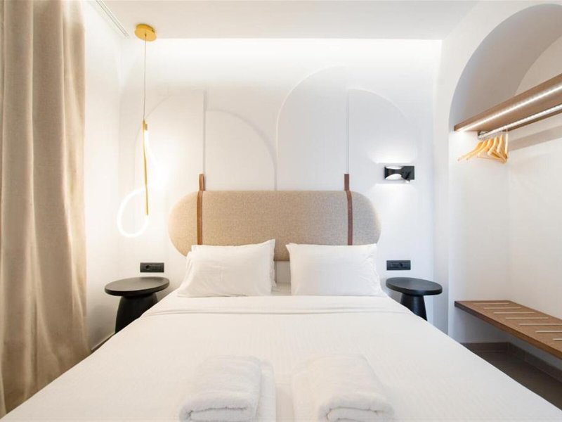 Vaya Suites 9
