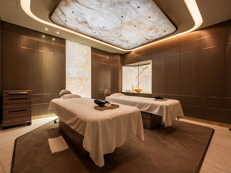 FIVE Luxe 29
