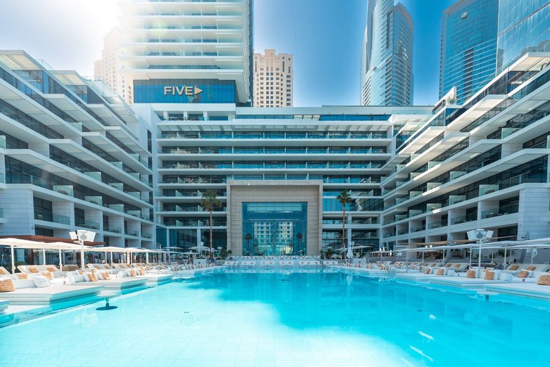FIVE Luxe 3 - Outdoor Pool