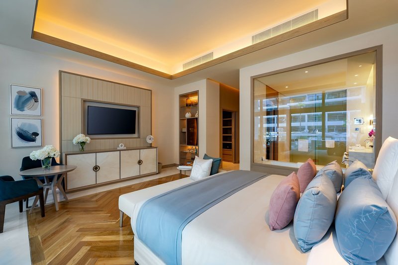 FIVE Luxe 8 - Room Example