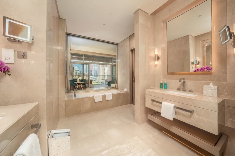 FIVE Luxe 22 - Bathroom Example