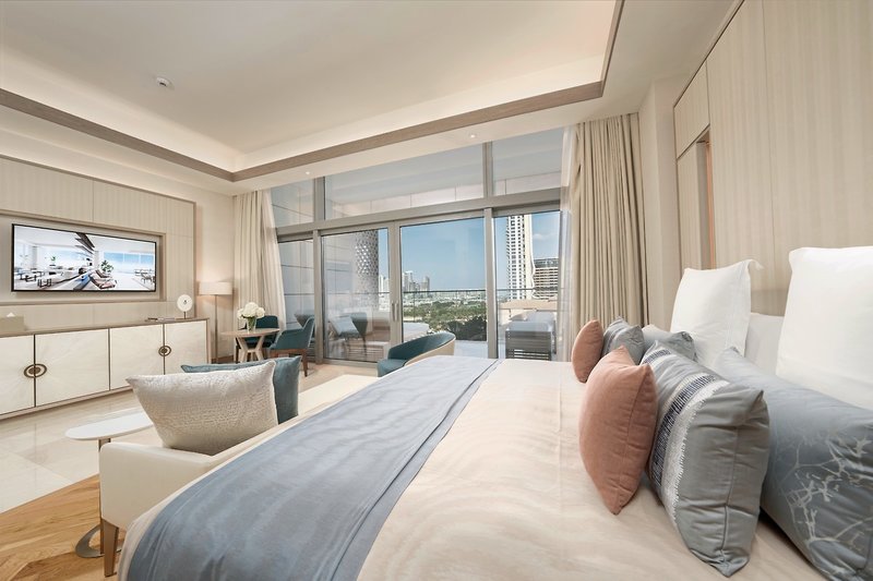 FIVE Luxe 4