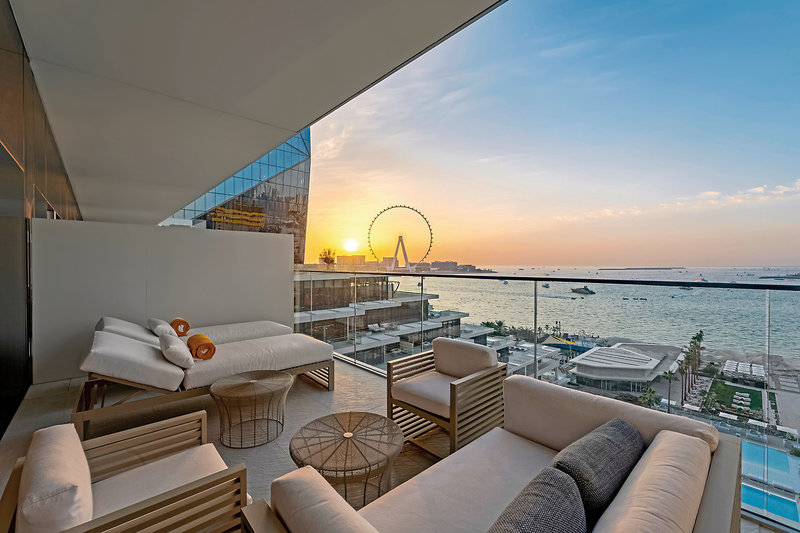 FIVE Luxe 8