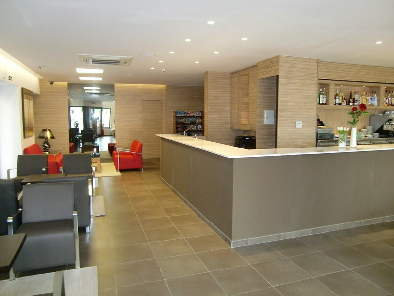 Hotel Petit Palau 10