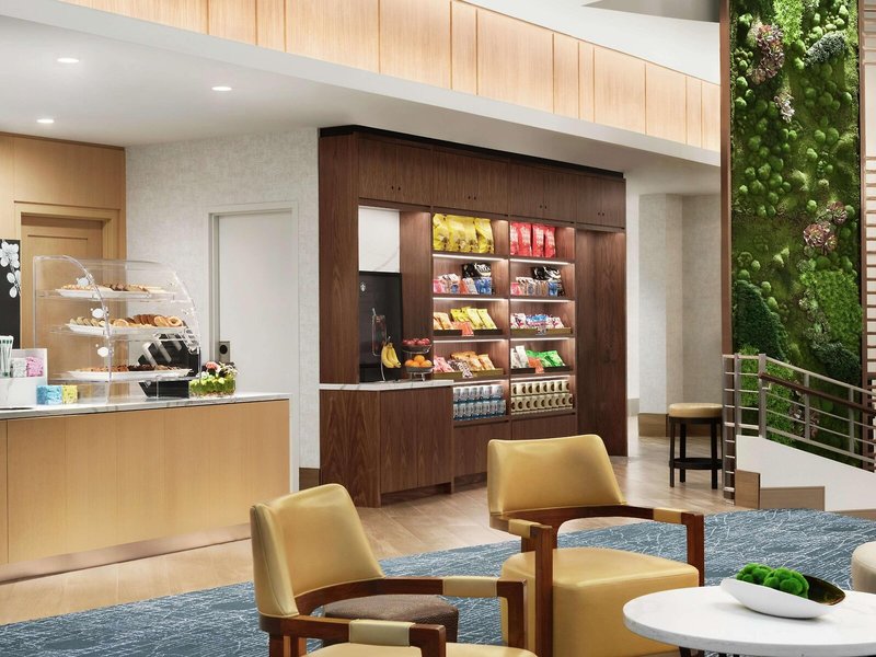 Doubletree Chicago Magnificent Mile 13