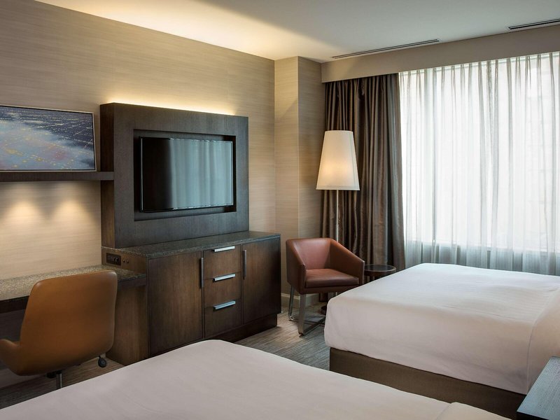 Doubletree Chicago Magnificent Mile 31