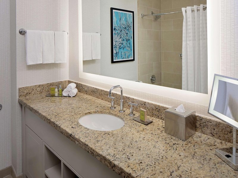 Doubletree Chicago Magnificent Mile 44