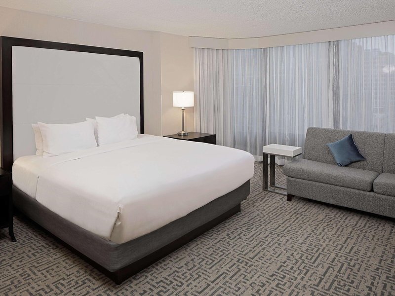 Doubletree Chicago Magnificent Mile 46