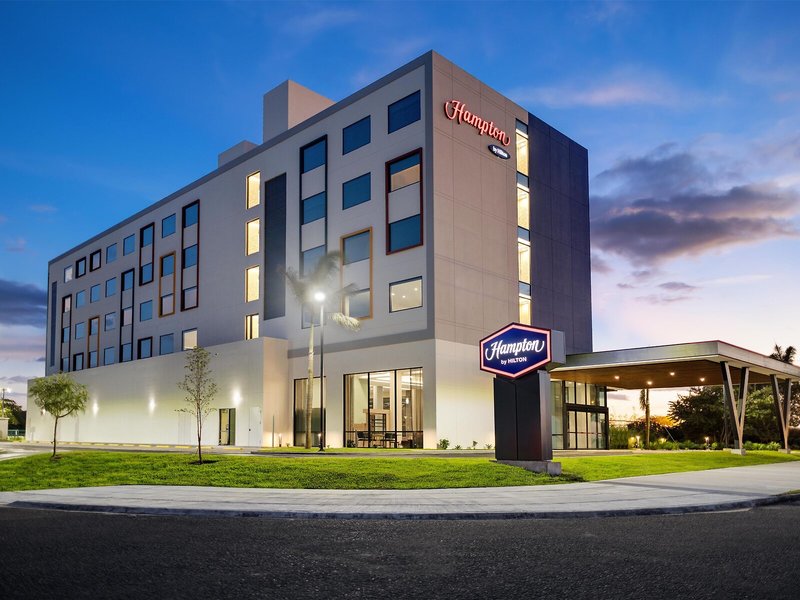Hampton by Hilton Guanacaste Airport 1