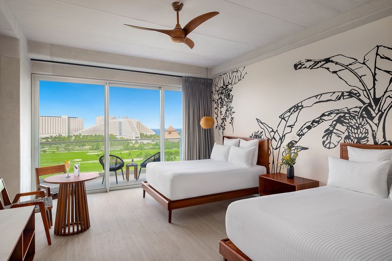 Hyatt Vivid Grand Island 26