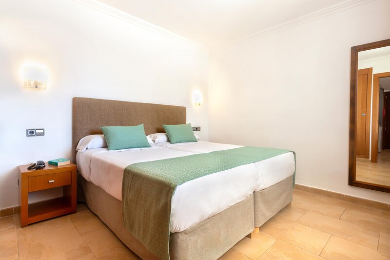 MarSenses Ferrera Blanca Hotel Family 30