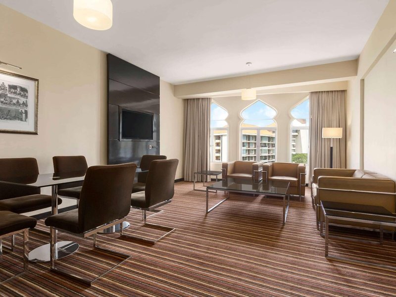 Ramada by Wyndham Colombo 5