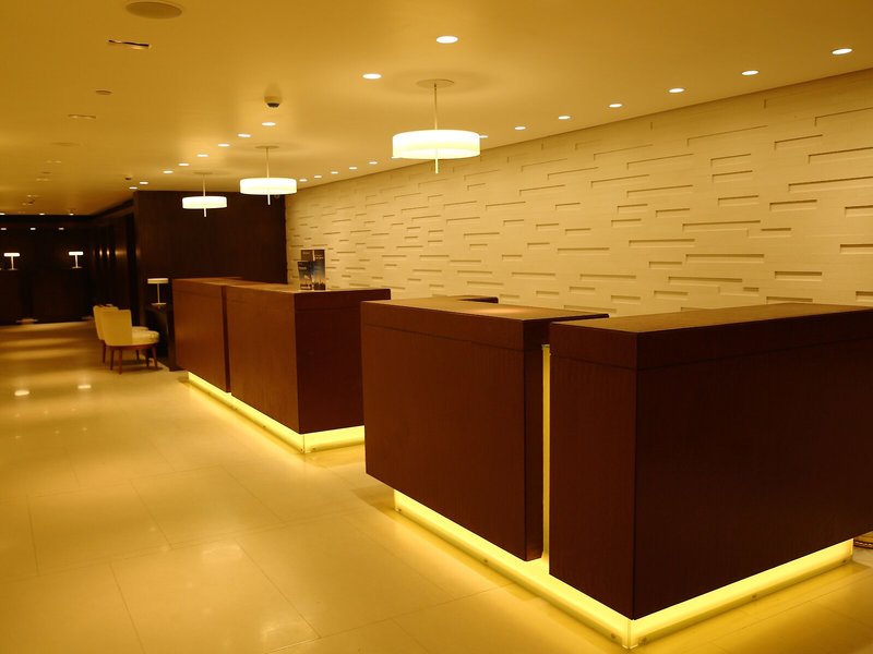 Ramada by Wyndham Colombo 8