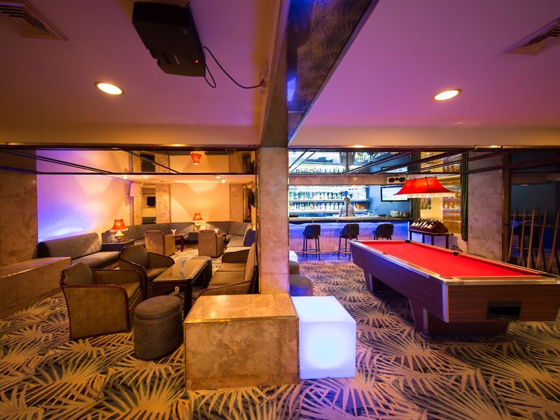 Ramada by Wyndham Colombo 33