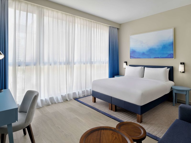 Mercure Dubai Deira 4