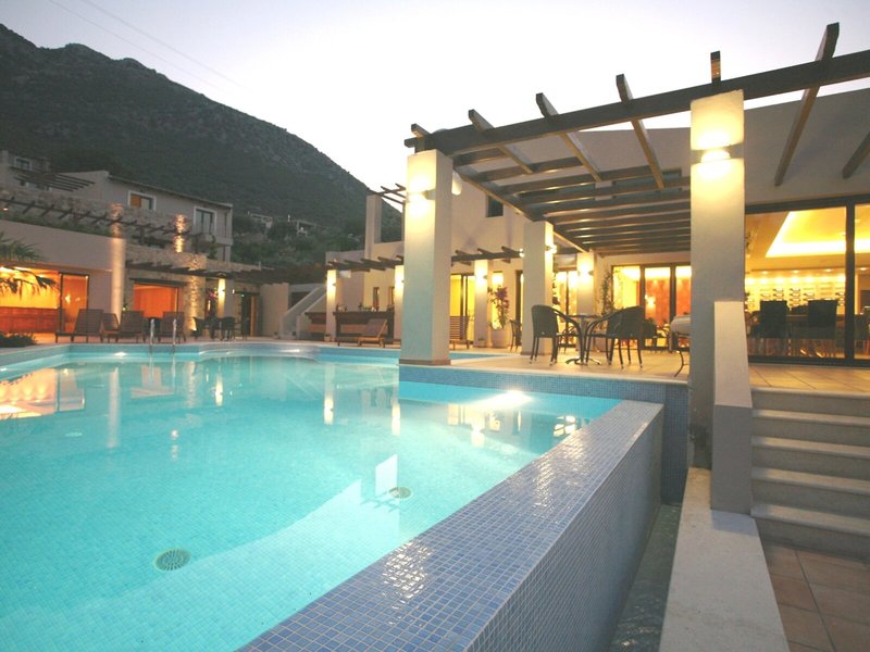 Tesoro 8
