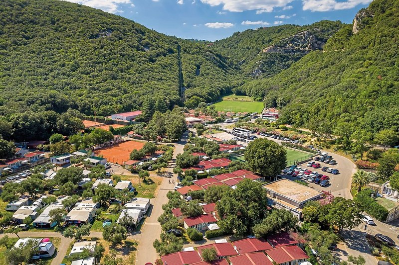 Oliva Camping 4