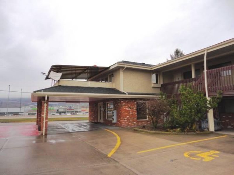 Days Inn Vernon