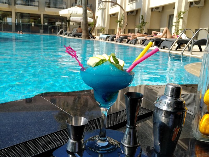 Neopol Hotel Deluxe 16 - Outdoor Pool