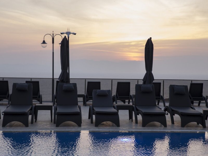 Neopol Hotel Deluxe 17 - Outdoor Pool