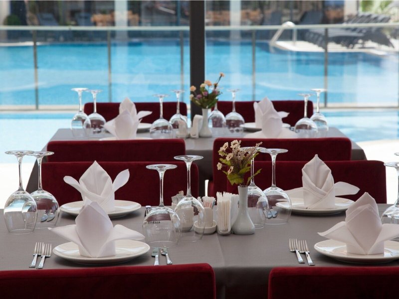 Neopol Hotel Deluxe 30 - Restaurant