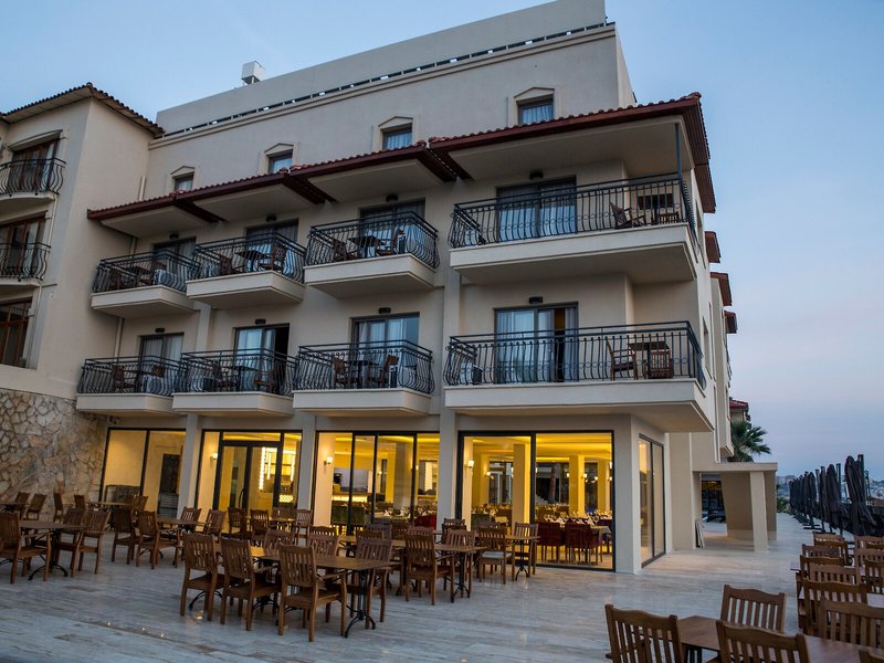 Neopol Hotel Deluxe 34 - Restaurant