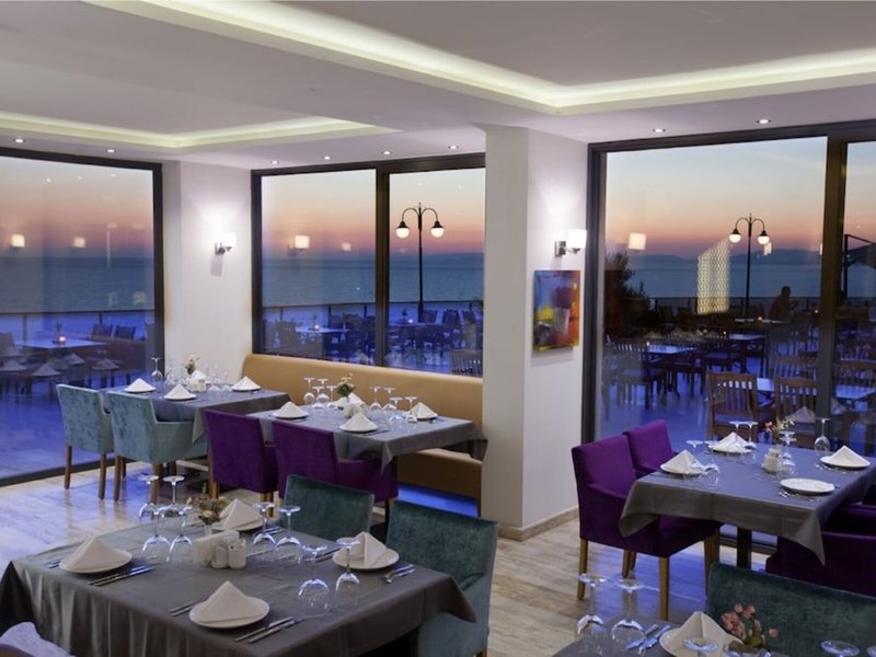 Neopol Hotel Deluxe 37 - Restaurant