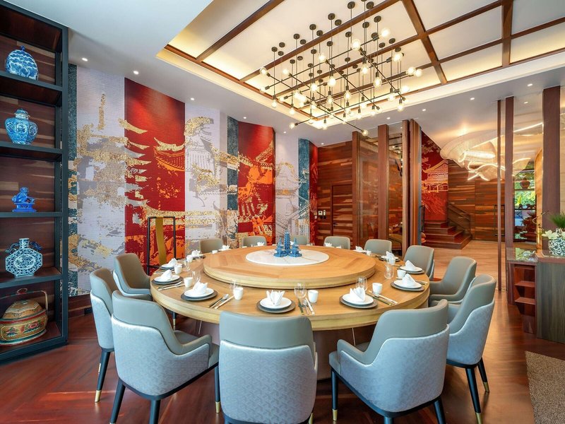 Mercure Bangkok Surawong 14