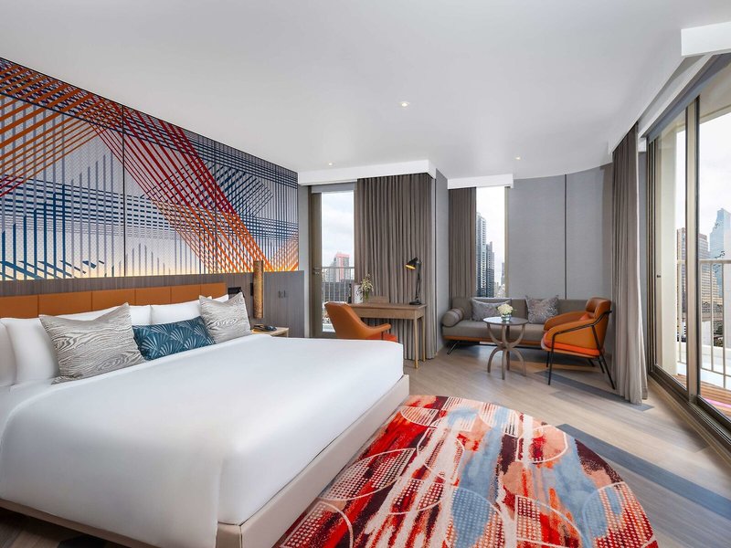 Mercure Bangkok Surawong 34