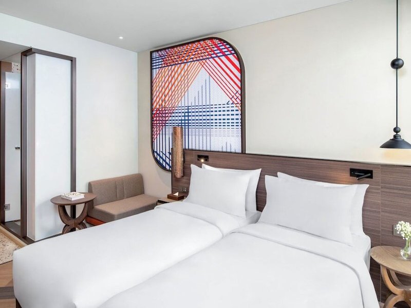 Mercure Bangkok Surawong 36