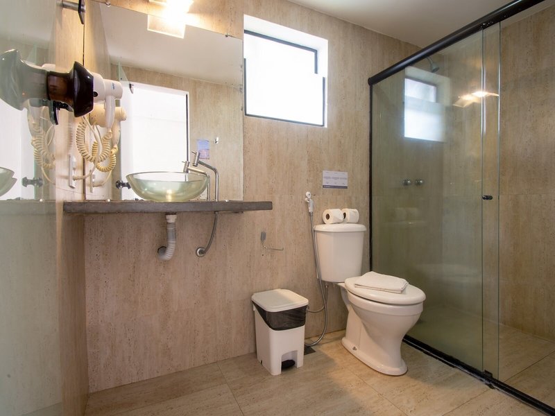 Barra da Lagoa 48 - Bathroom Example
