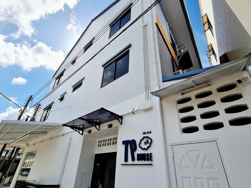 Tp House Naka 1