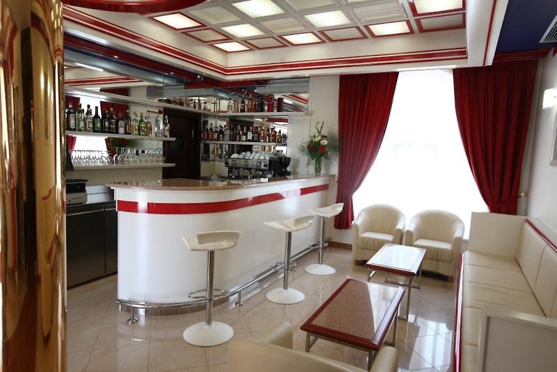 Palace Trogir 12