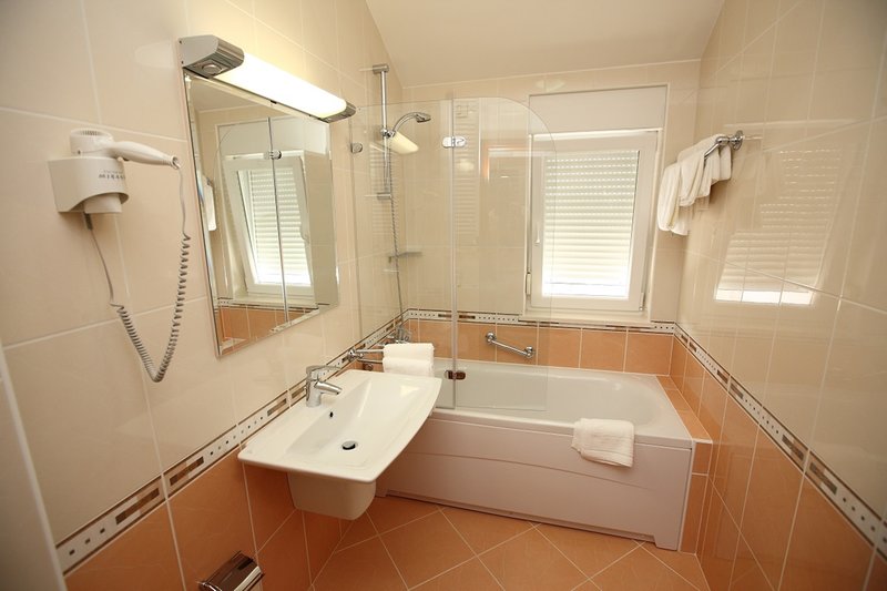 Palace Trogir 34