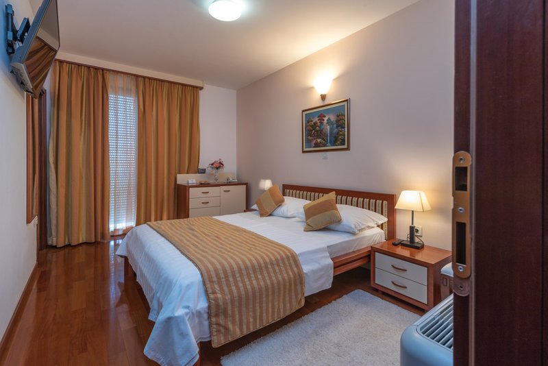 Palace Trogir 10