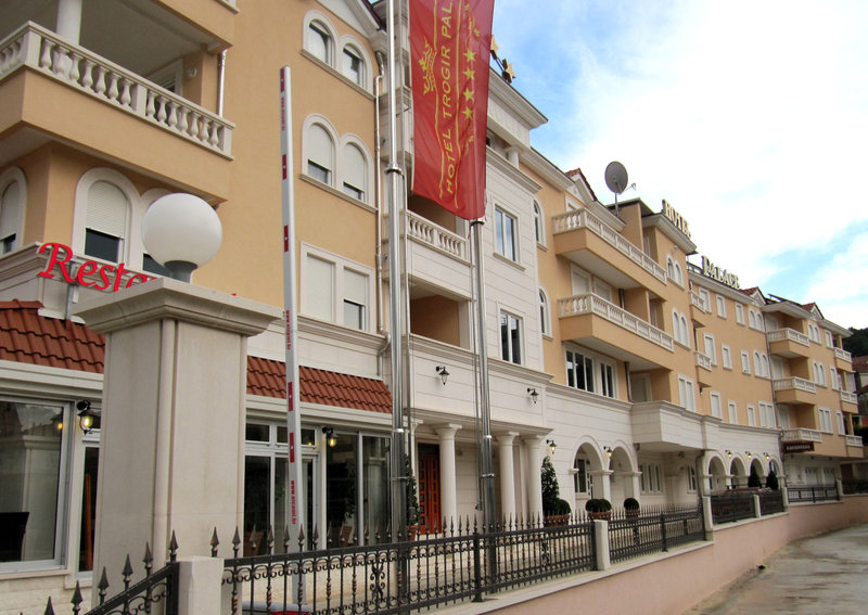Palace Trogir 3
