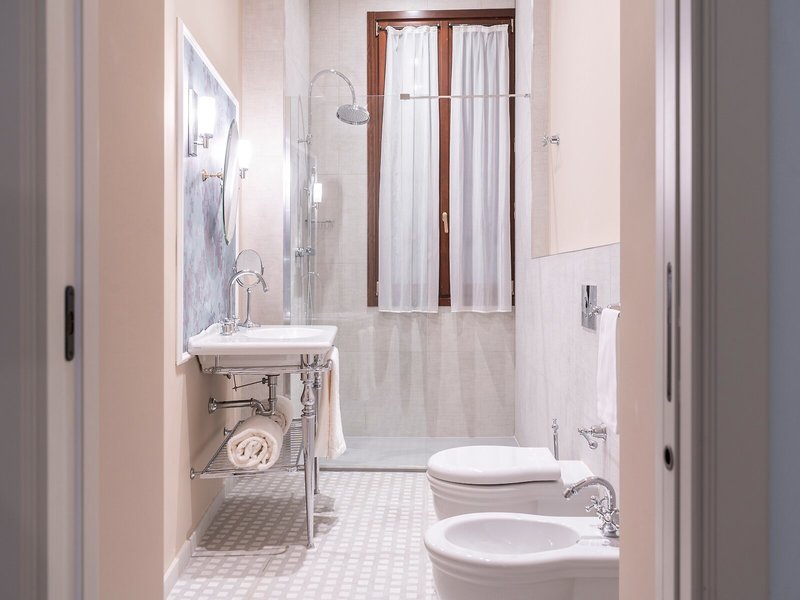 Be Mate Ponte di Rialto 47 - Bathroom Example