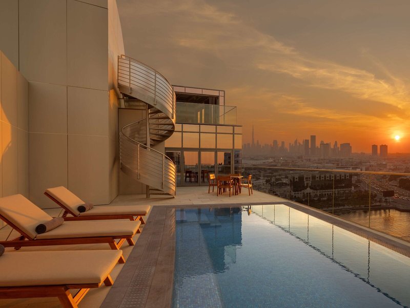 Hilton Dubai Creek Residences 5