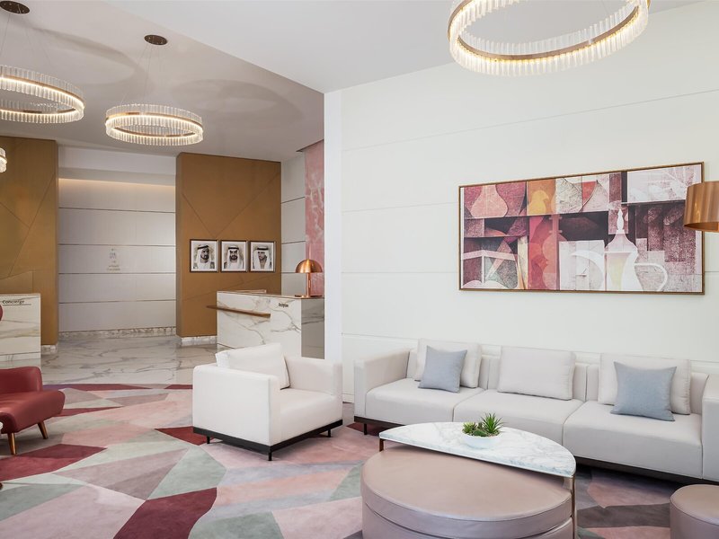 Hilton Dubai Creek Residences 14