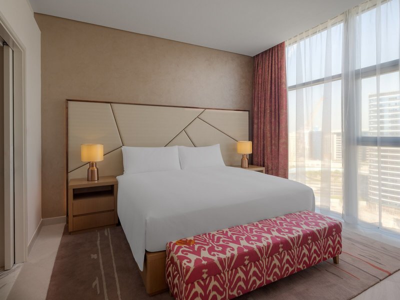 Hilton Dubai Creek Residences 26