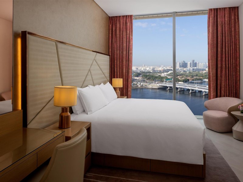 Hilton Dubai Creek Residences 33
