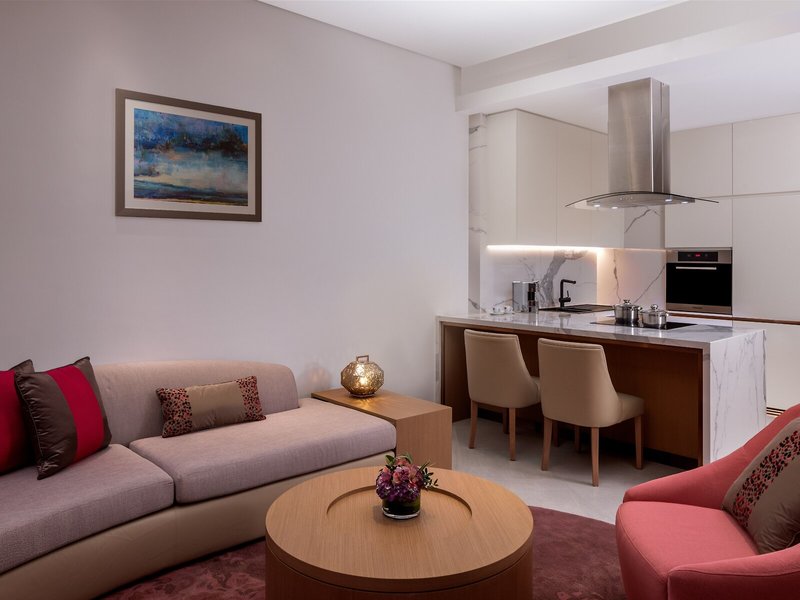 Hilton Dubai Creek Residences 35