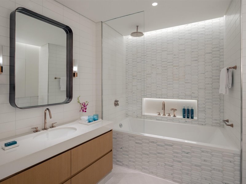 Hilton Dubai Creek Residences 45