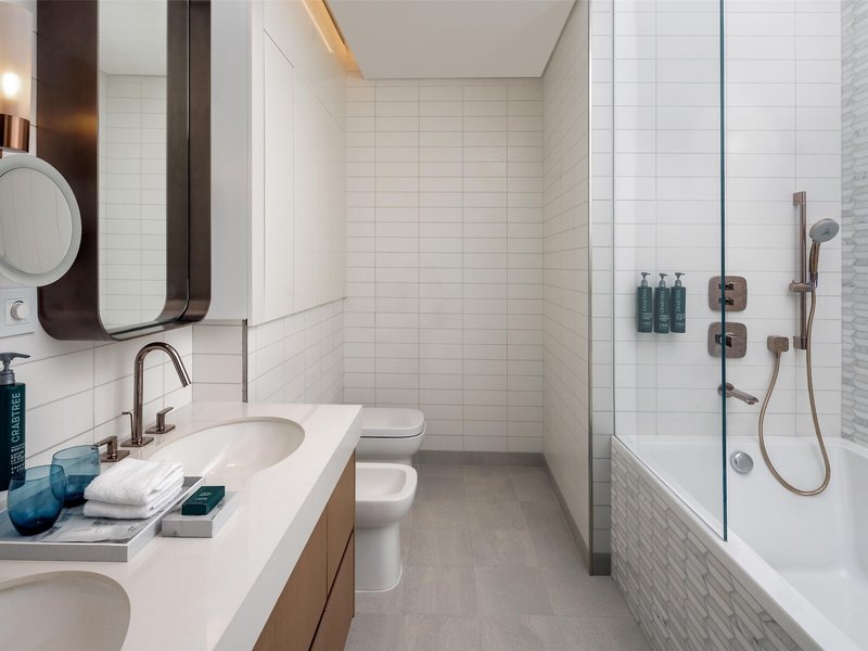 Hilton Dubai Creek Residences 46