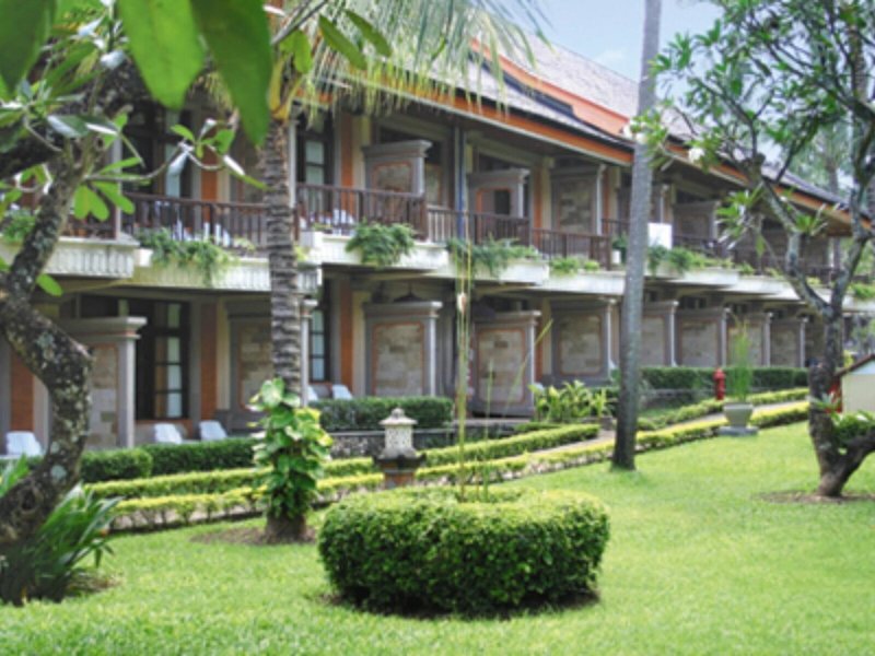 The Jayakarta Bali Beach Resort & Spa 4