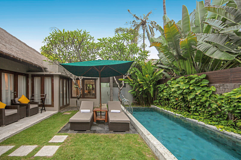 Legian Beach Hotel 18