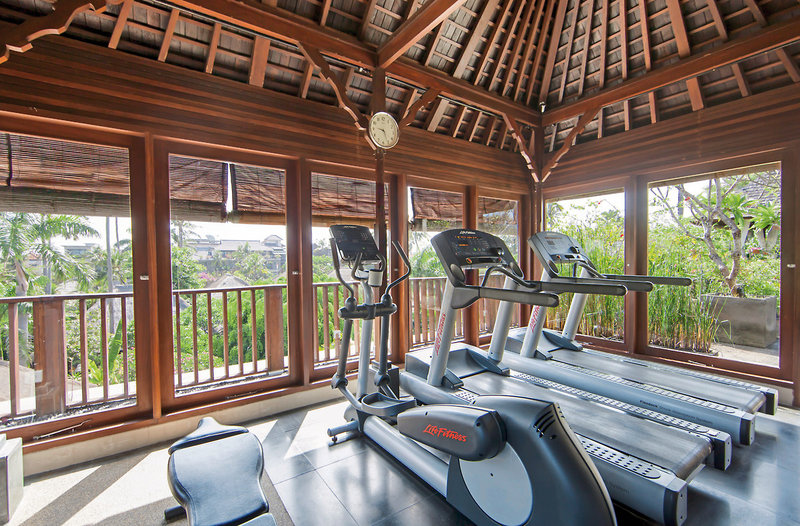 Legian Beach Hotel 23