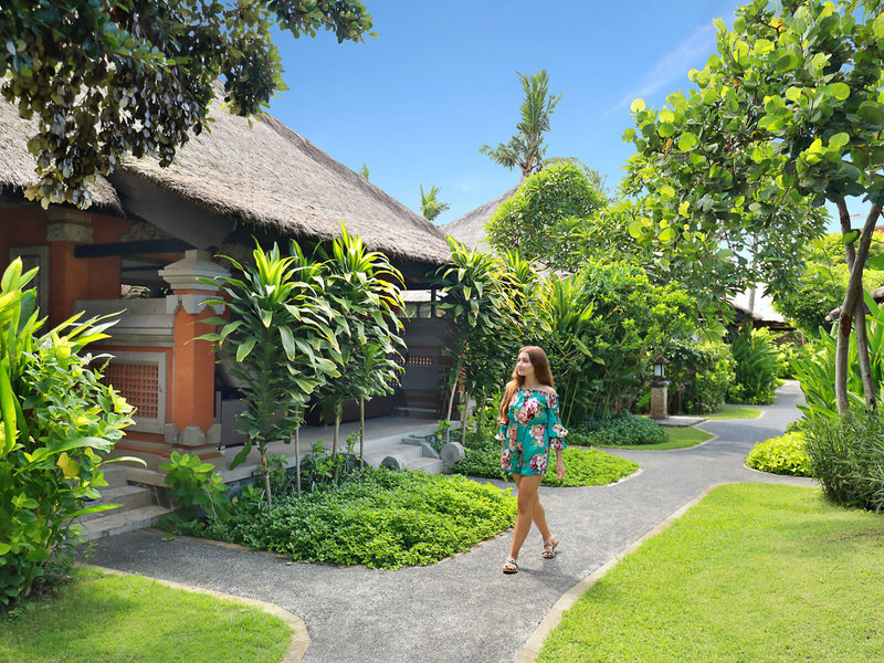 Legian Beach Hotel 15