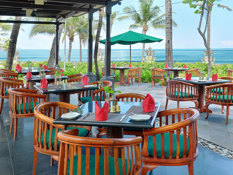 Legian Beach Hotel 18