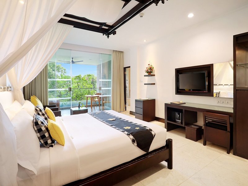 Legian Beach Hotel 44